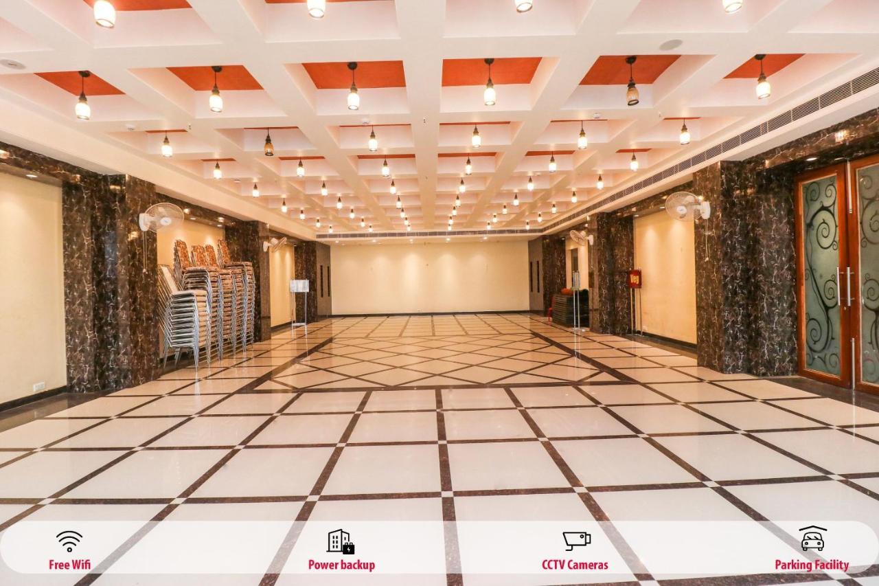 Oyo Flagship 69860 Mastana Palace Varanasi Exterior foto